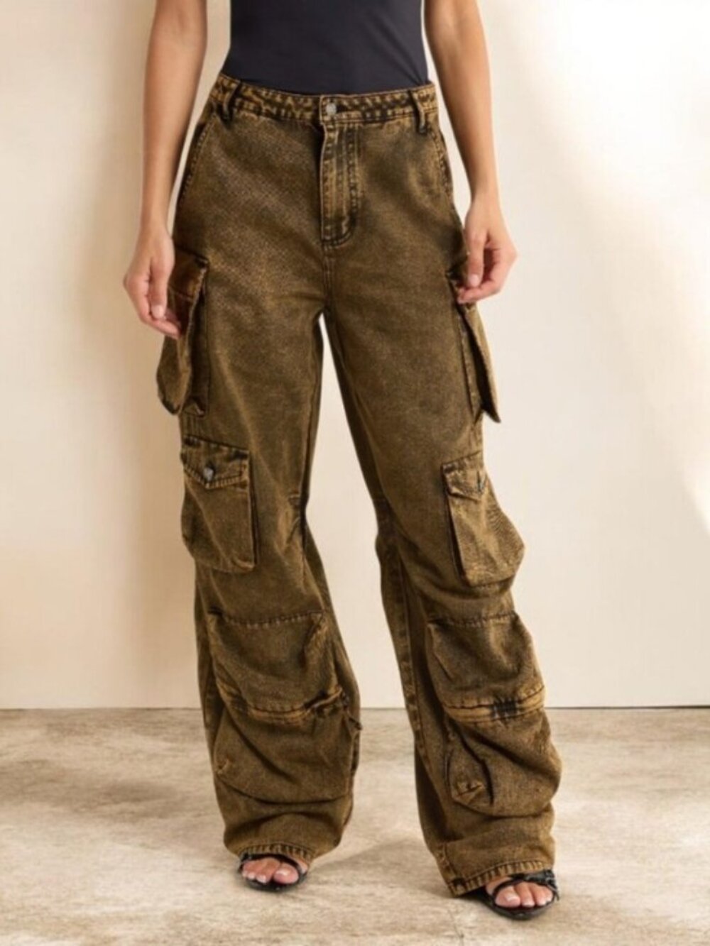 AFRM PARKER Baggy Distressed Brown Wide-Leg Cargo Jeans
